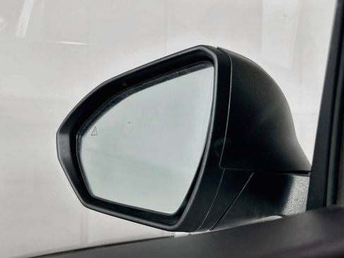 Used 2025 Hyundai Santa Cruz SEL FWD image 16
