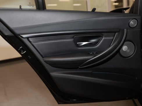 Used 2018 BMW M3 CS w/ Executive Package image 21