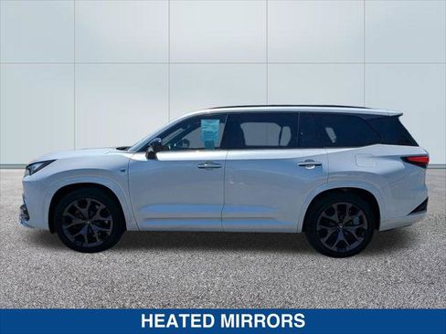 Used 2025 Lexus TX 500h AWD w/ Technology Package image 2