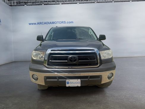 Used 2011 Toyota Tundra 4x4 CrewMax w/ TRD Off-Road Pkg image 8