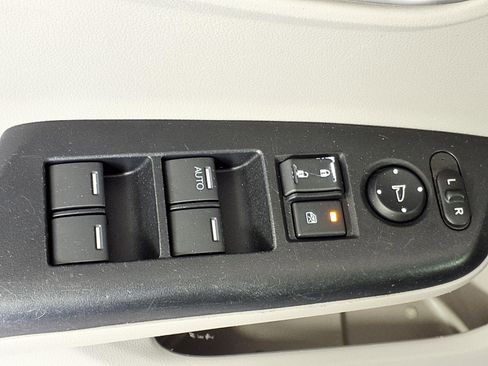 Used 2012 Honda Civic EX image 18