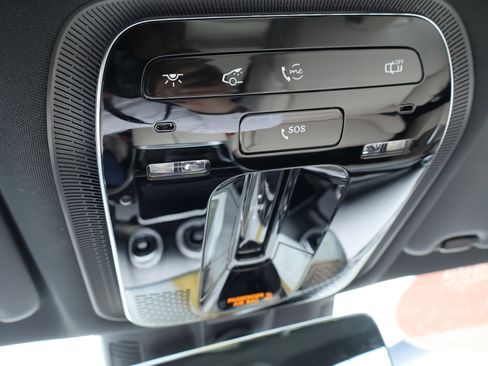 Certified 2025 Mercedes-Benz C 300 Sedan image 40