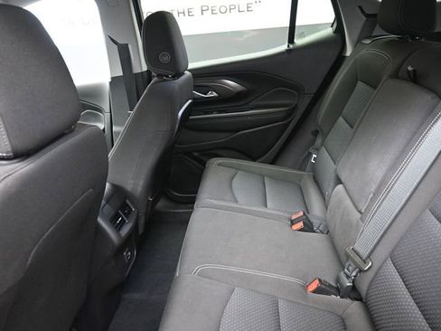 Used 2023 GMC Terrain SLE w/ Driver Convenience Package image 22