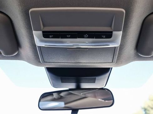 Used 2024 Nissan Sentra SV FWD image 18