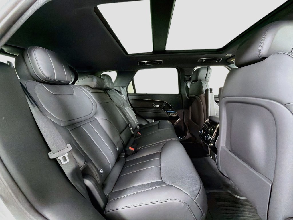 New 2027 Land Rover Range Rover Sport Dynamic SE AWD/4WD image 29