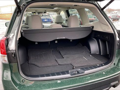 Certified 2023 Subaru Forester Premium image 31