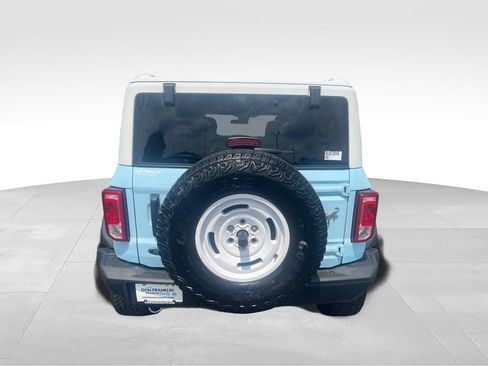Used 2025 Ford Bronco Heritage Edition AWD/4WD image 4