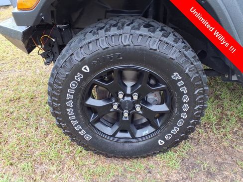 Used 2020 Jeep Wrangler Unlimited Sport AWD/4WD image 12