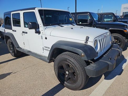 Used 2016 Jeep Wrangler Unlimited Sport w/ Quick Order Package 24S image 3