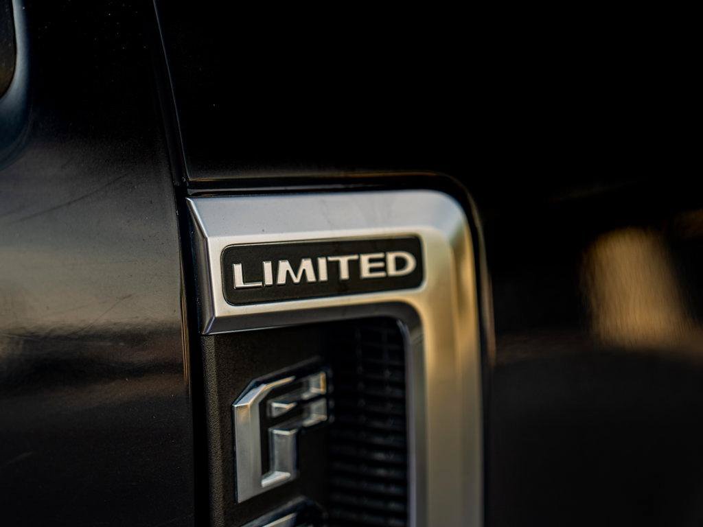Used 2019 Ford F250 Limited w/ FX4 Off-Road Package AWD/4WD image 11