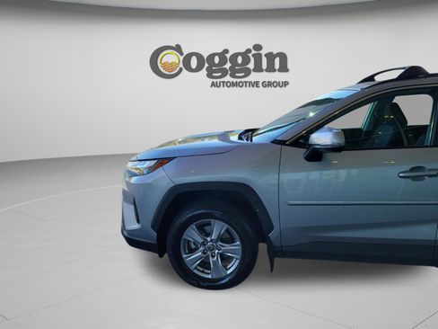 Used 2024 Toyota RAV4 XLE w/ Convenience Package FWD image 29