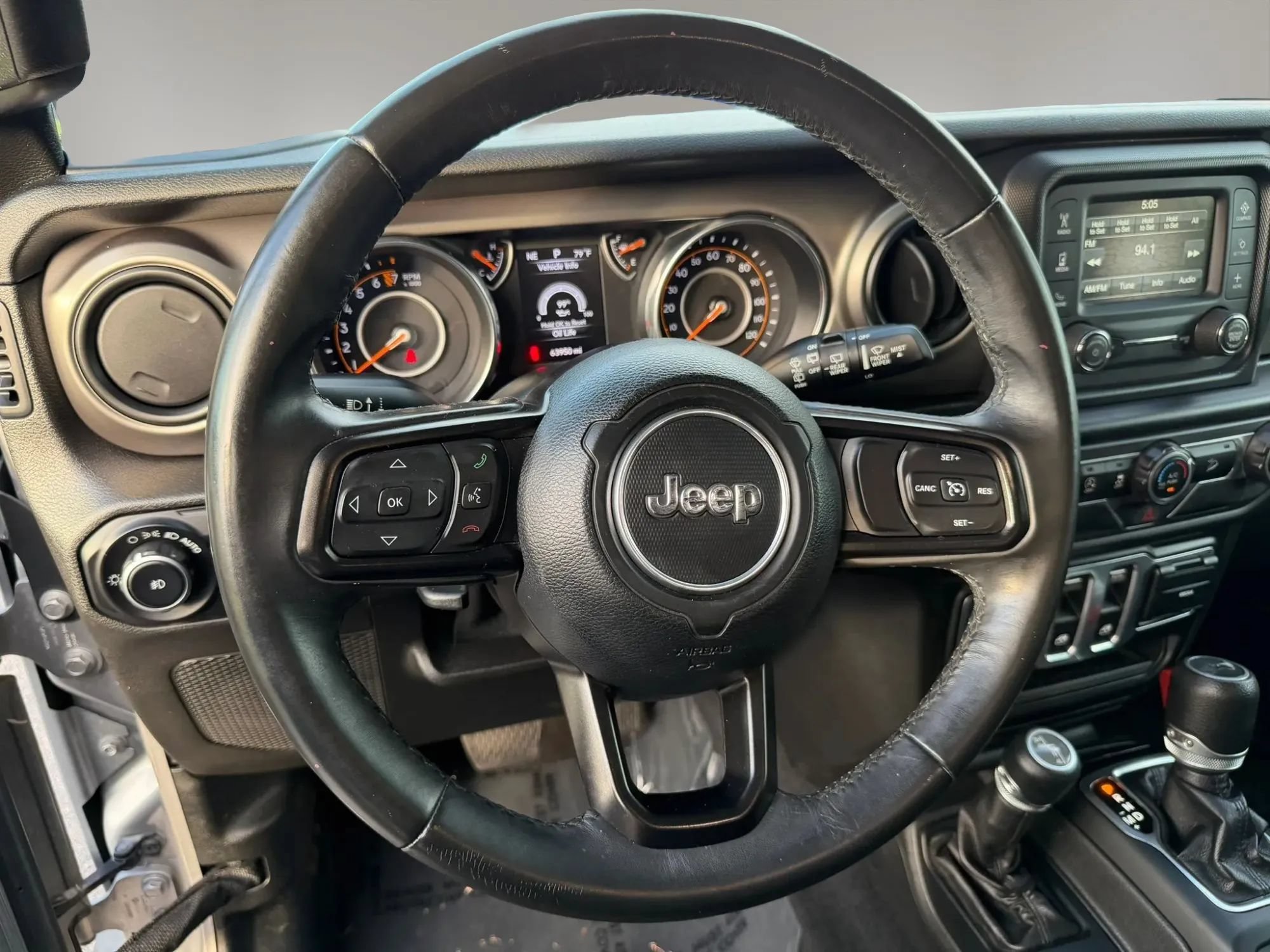 Used 2019 Jeep Wrangler Sport AWD/4WD image 16