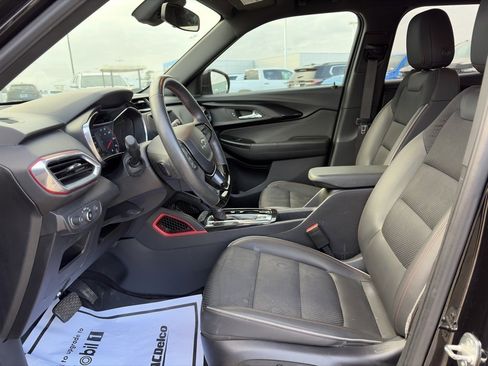 Used 2022 Chevrolet TrailBlazer RS image 13