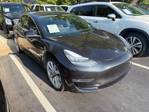 Used 2018 Tesla Model 3 Long Range AWD/4WD image 2