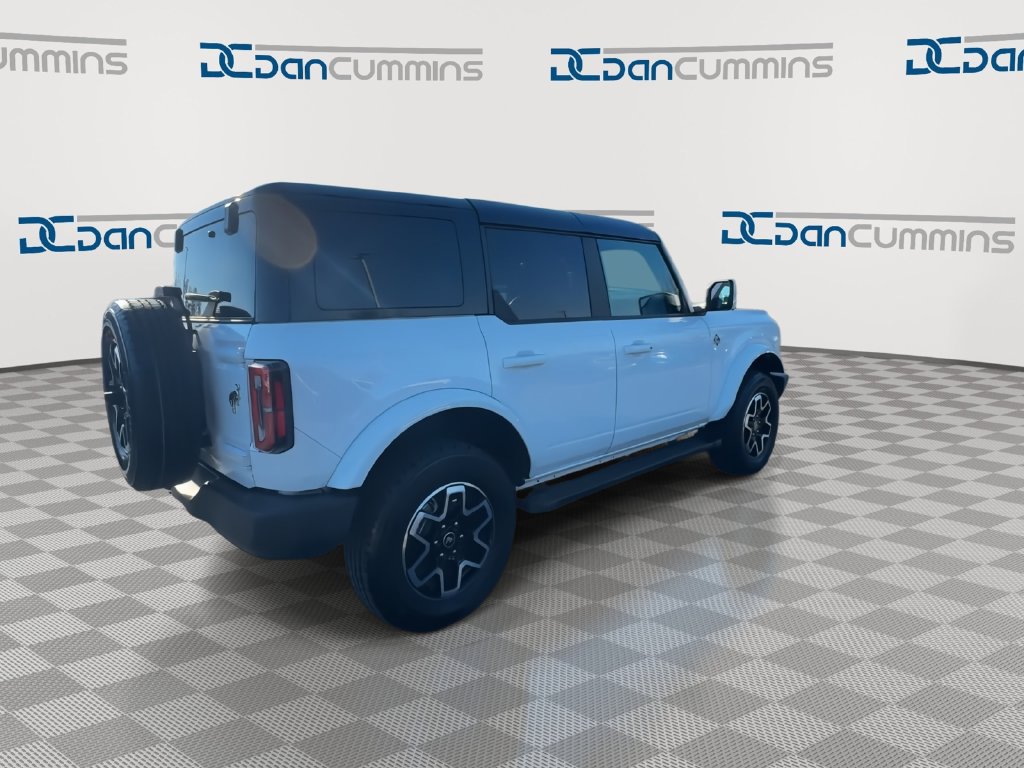 Used 2024 Ford Bronco Outer Banks AWD/4WD image 8