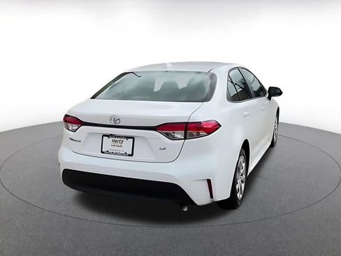 Used 2025 Toyota Corolla LE image 15