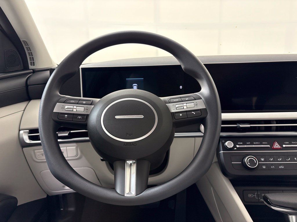 New 2026 Hyundai Tucson SE FWD image 19