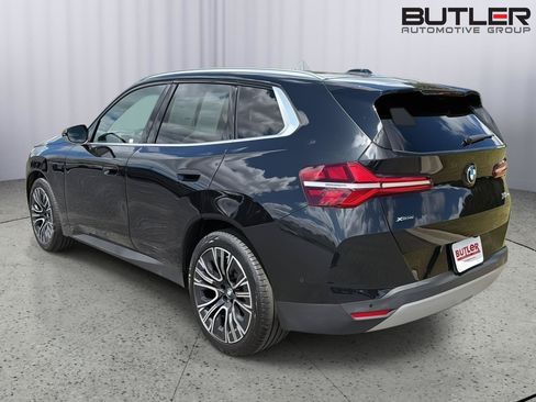 Used 2026 BMW X3 xDrive30i w/ Premium Package AWD/4WD image 4