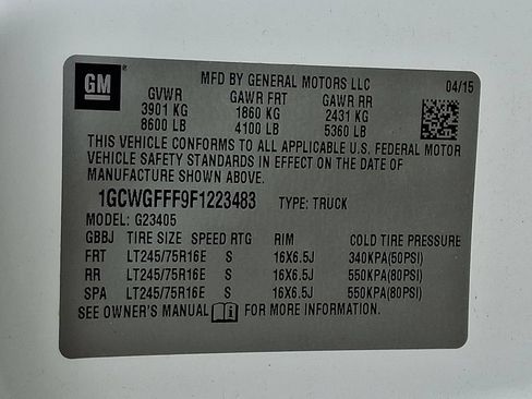Used 2015 Chevrolet Express 2500 RWD image 24