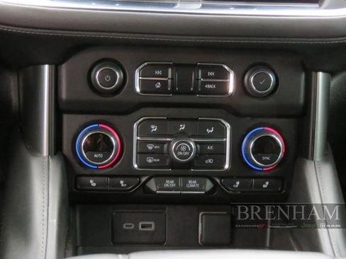 Used 2024 Chevrolet Tahoe LT image 24