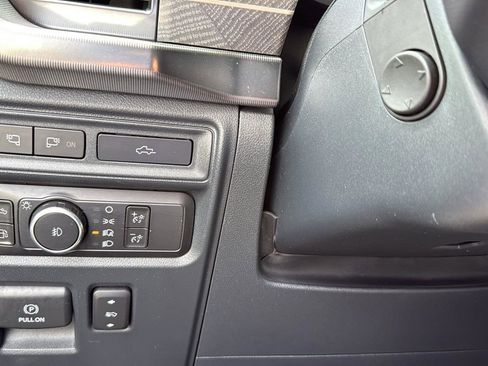 Used 2022 Ford F150 Platinum w/ Equipment Group 701A High image 18