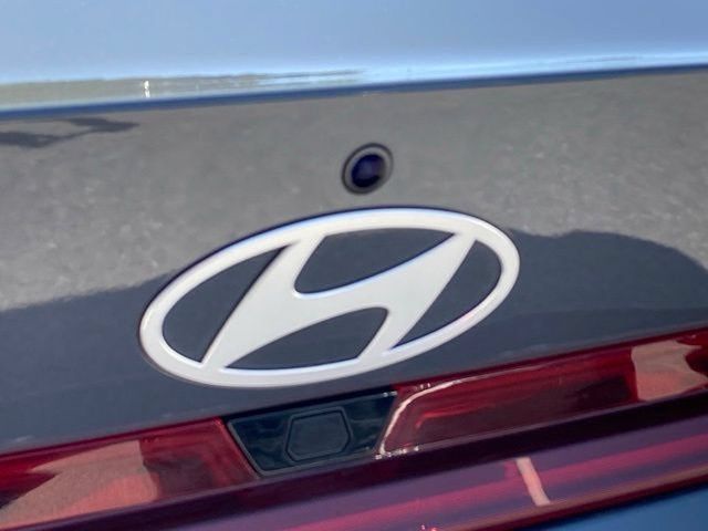 Used 2024 Hyundai Elantra SEL w/ Convenience Package FWD image 26