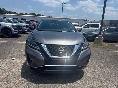 Used 2023 Nissan Murano S FWD image 2