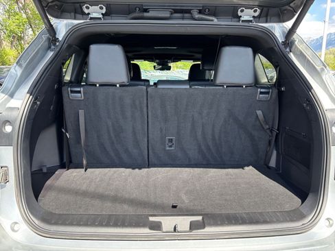 Used 2025 Toyota Highlander XSE AWD/4WD image 34