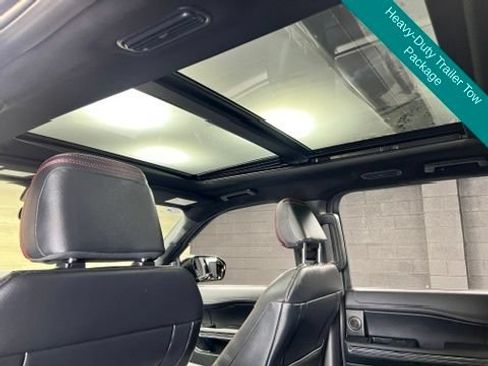 Used 2024 Ford Expedition Max Limited AWD/4WD image 4