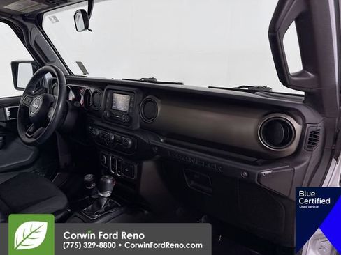 Used 2019 Jeep Wrangler Sport image 28