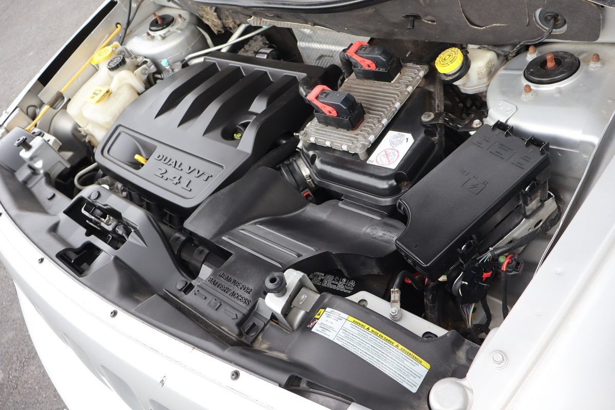 Used 2013 Jeep Patriot Sport AWD/4WD image 41