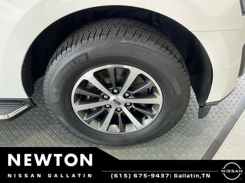 Used 2021 Ford Expedition XLT AWD/4WD image 56