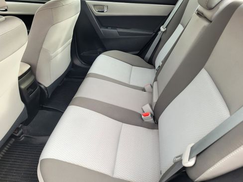 Used 2019 Toyota Corolla LE image 13