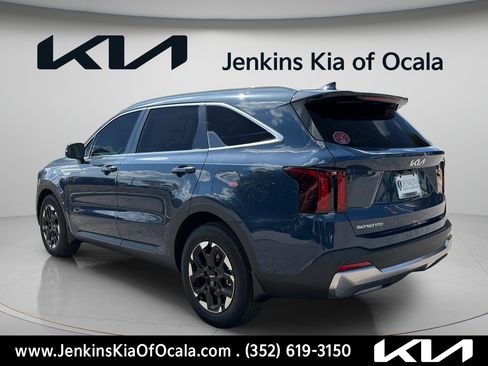 New 2026 Kia Sorento S w/ S Panoramic Sunroof Package FWD image 6