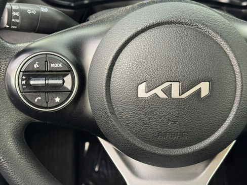 Used 2024 Kia Soul LX w/ Option Group 015 image 19