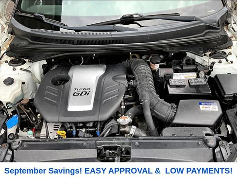 Used 2016 Hyundai Veloster Turbo FWD image 25