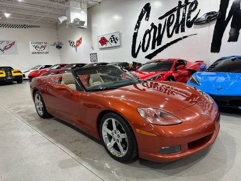 Used 2006 Chevrolet Corvette CONV 3LT, Z51, Power Top, w/ Preferred Equipment Group image 17