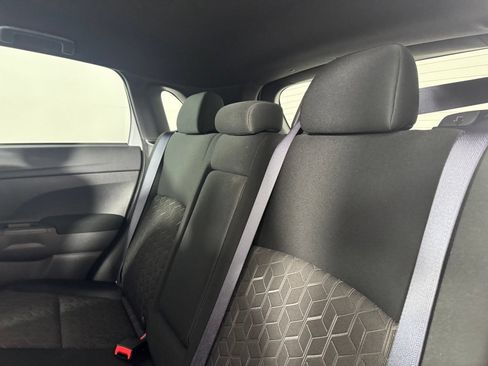 Used 2025 Mitsubishi Outlander Sport AWD image 9