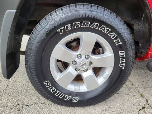 Used 2010 Nissan Xterra S image 32