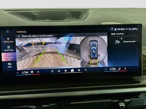 Used 2025 BMW X7 xDrive40i AWD/4WD image 19