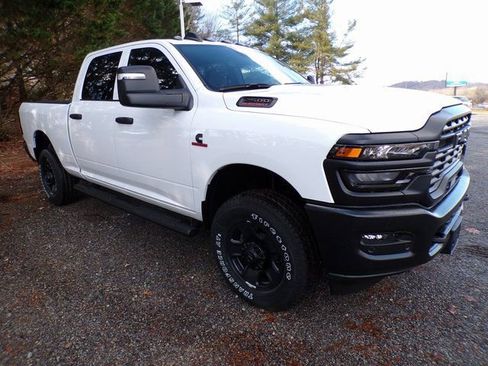 New 2026 RAM 2500 Tradesman AWD/4WD image 6