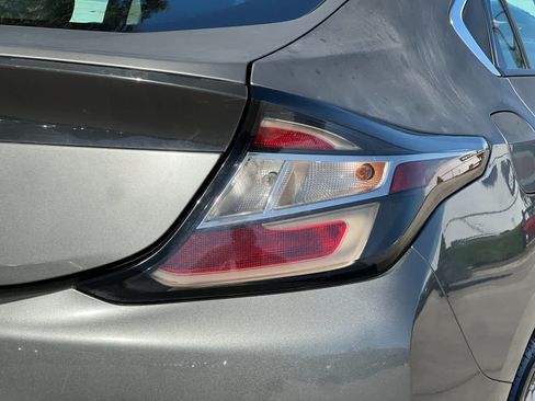 Used 2017 Chevrolet Volt LT FWD image 27