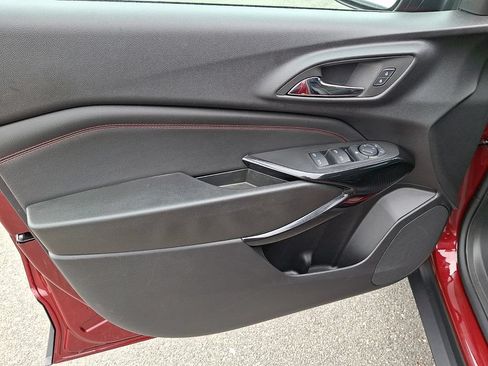 Used 2025 Chevrolet Trax RS w/ Driver Confidence Package FWD image 12