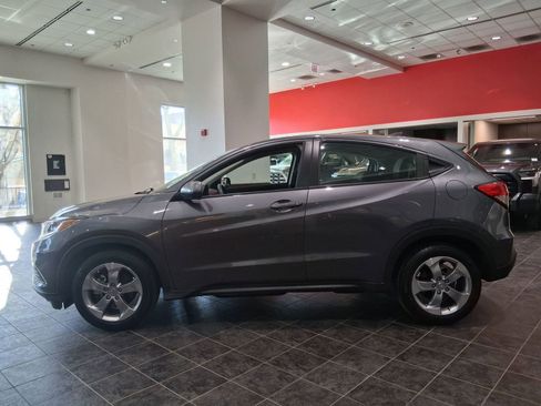 Used 2022 Honda HR-V LX image 5