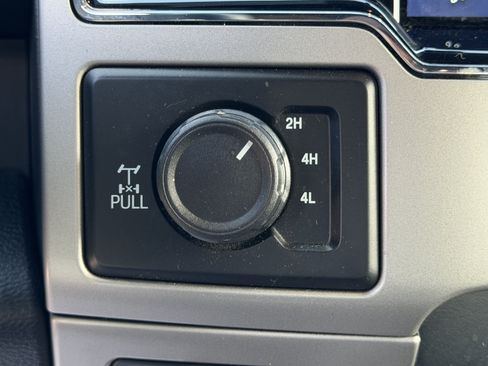 Certified 2022 Ford F250 XL AWD/4WD image 17