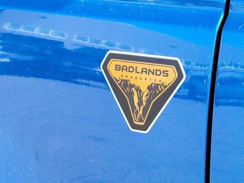 New 2025 Ford Bronco Badlands image 11