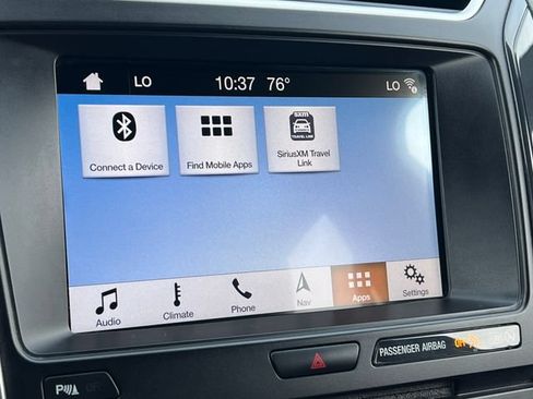 Used 2018 Ford Explorer XLT w/ Equipment Group 202A AWD/4WD image 25