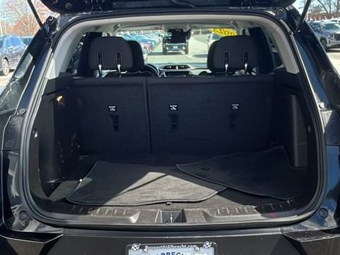 Used 2023 Chevrolet TrailBlazer LT w/ Convenience Package AWD/4WD image 8