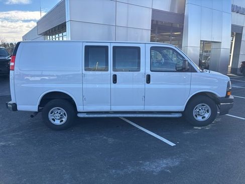 Used 2024 Chevrolet Express 2500 w/ Driver Convenience Package image 2