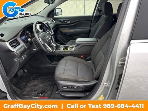 Used 2020 GMC Acadia SLE w/ Driver Convenience Package image 9